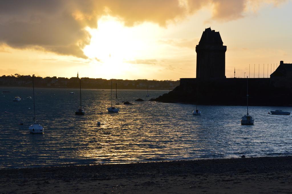 Rance Solidor Saint-Malo Rum bild